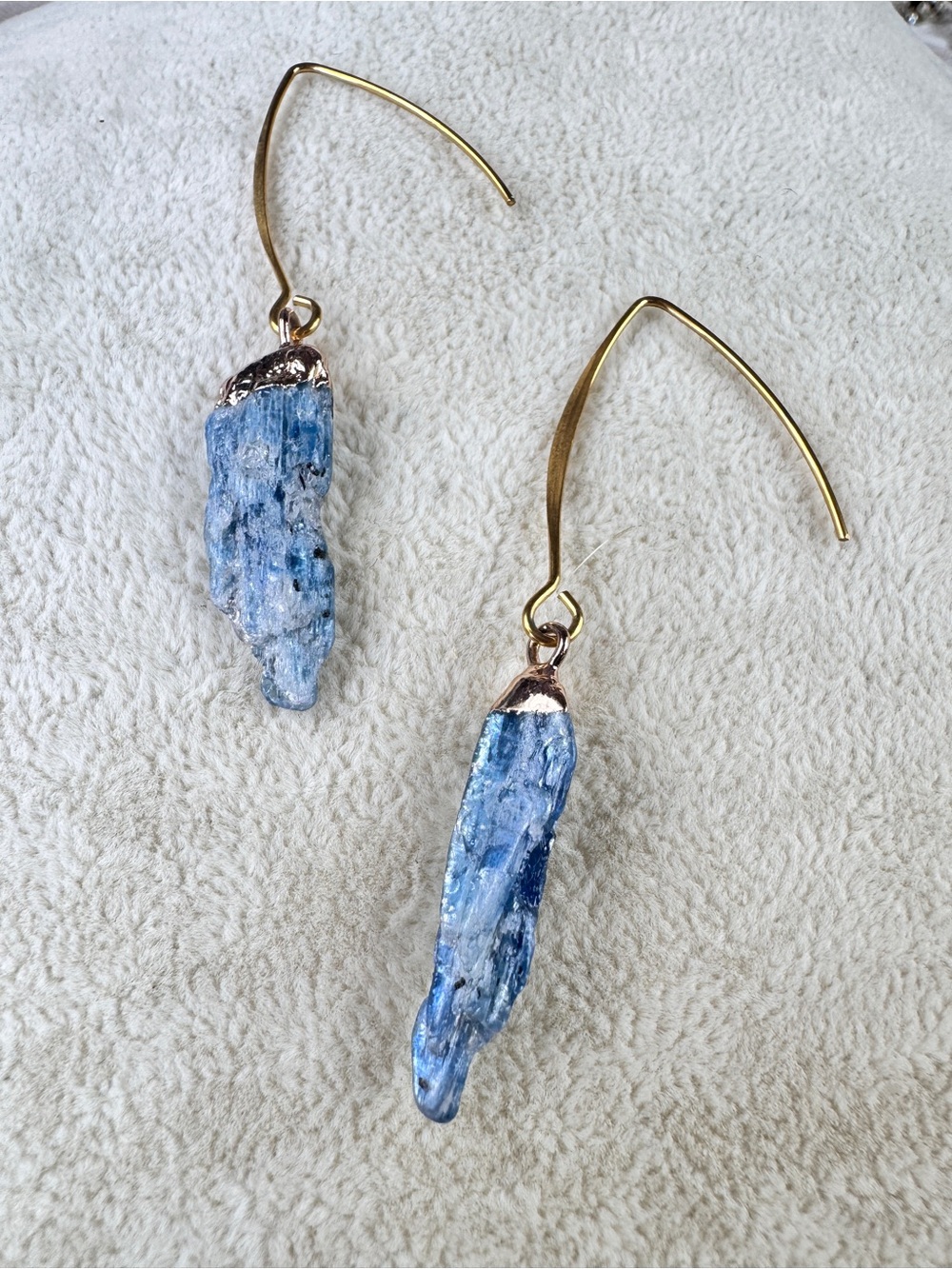 Blue Kyanite Raw Stone Drop Earrings - Gold Hooks